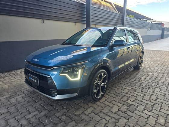 KIA NIRO 1.6 GDI HEV SX PRESTIGE DCT KIA NIRO 1.6 GDI HEV SX PRESTIGE DCT